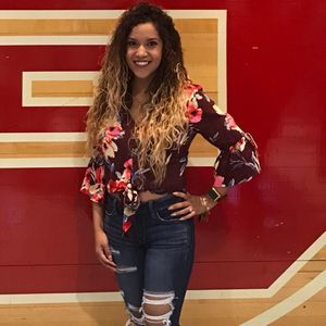 Meet your Posher, Gaby